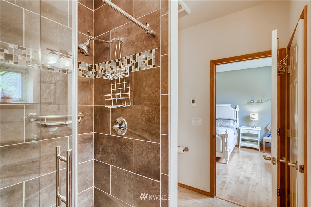 6399 Roth Place Southeast Port Orchard, WA 98367 - Photo 21 of 38 Gallery Image 21