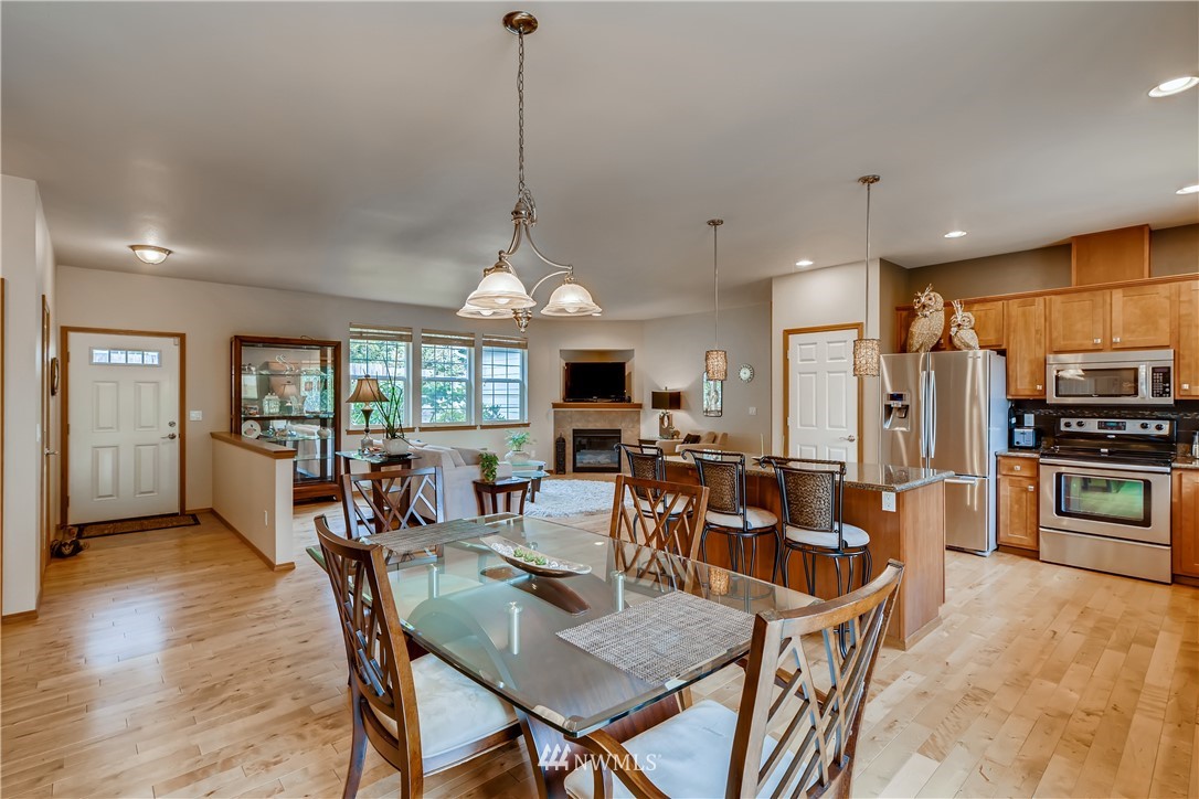 6399 Roth Place Southeast Port Orchard, WA 98367 - Photo 9 of 38 Gallery Image 9