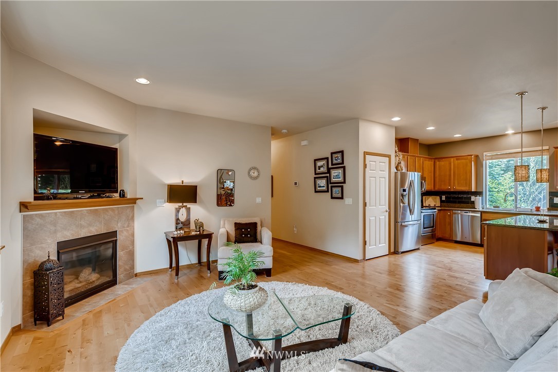 6399 Roth Place Southeast Port Orchard, WA 98367 - Photo 10 of 38 Gallery Image 10