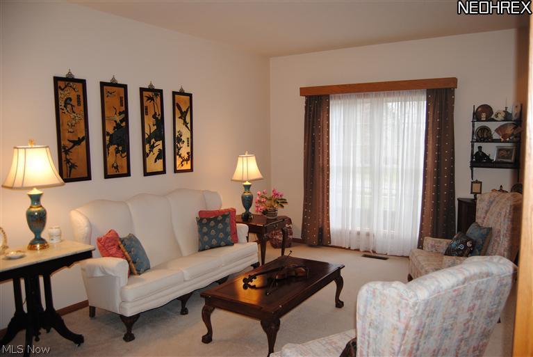 4493 Ridge Crest Drive Akron, OH 44321 - Photo 8 of 24 Gallery Image 8