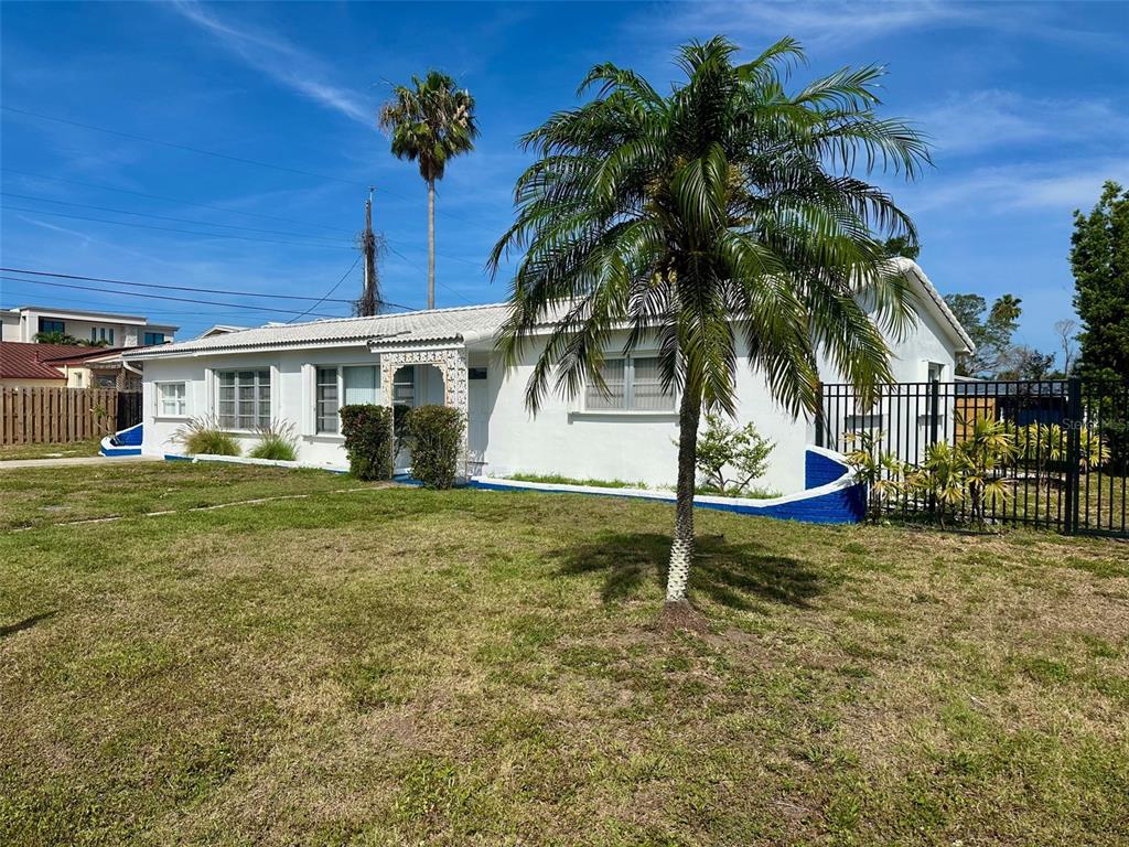 10 158th Avenue Redington Beach, FL 33708 - Photo 1 of 30