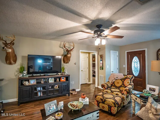 $319,000 | 8172 Eureka Road, Courtland, MS 38620