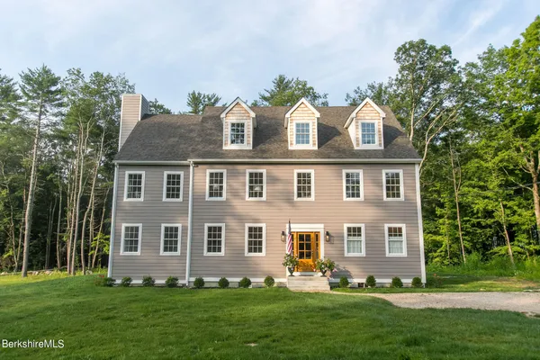 $725,000 | 897 Canaan Valley Road, New Marlborough, MA 01259