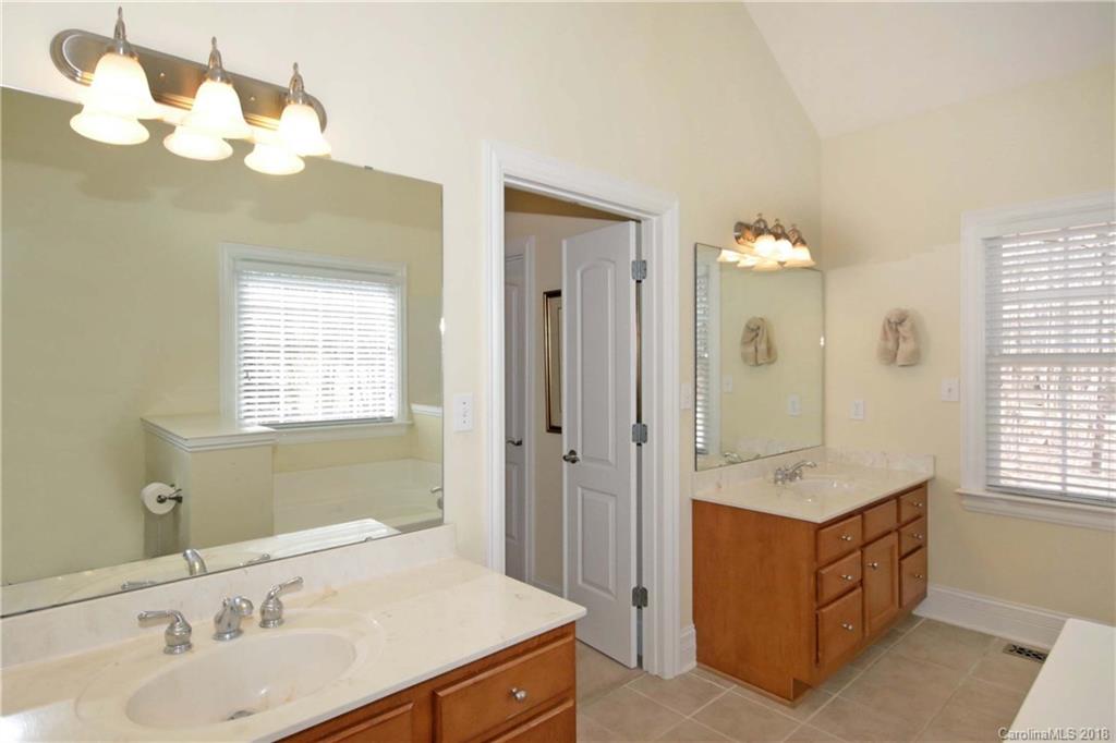 8196 Windsong Road Denver, NC 28037 - Photo 18 of 36 Gallery Image 18