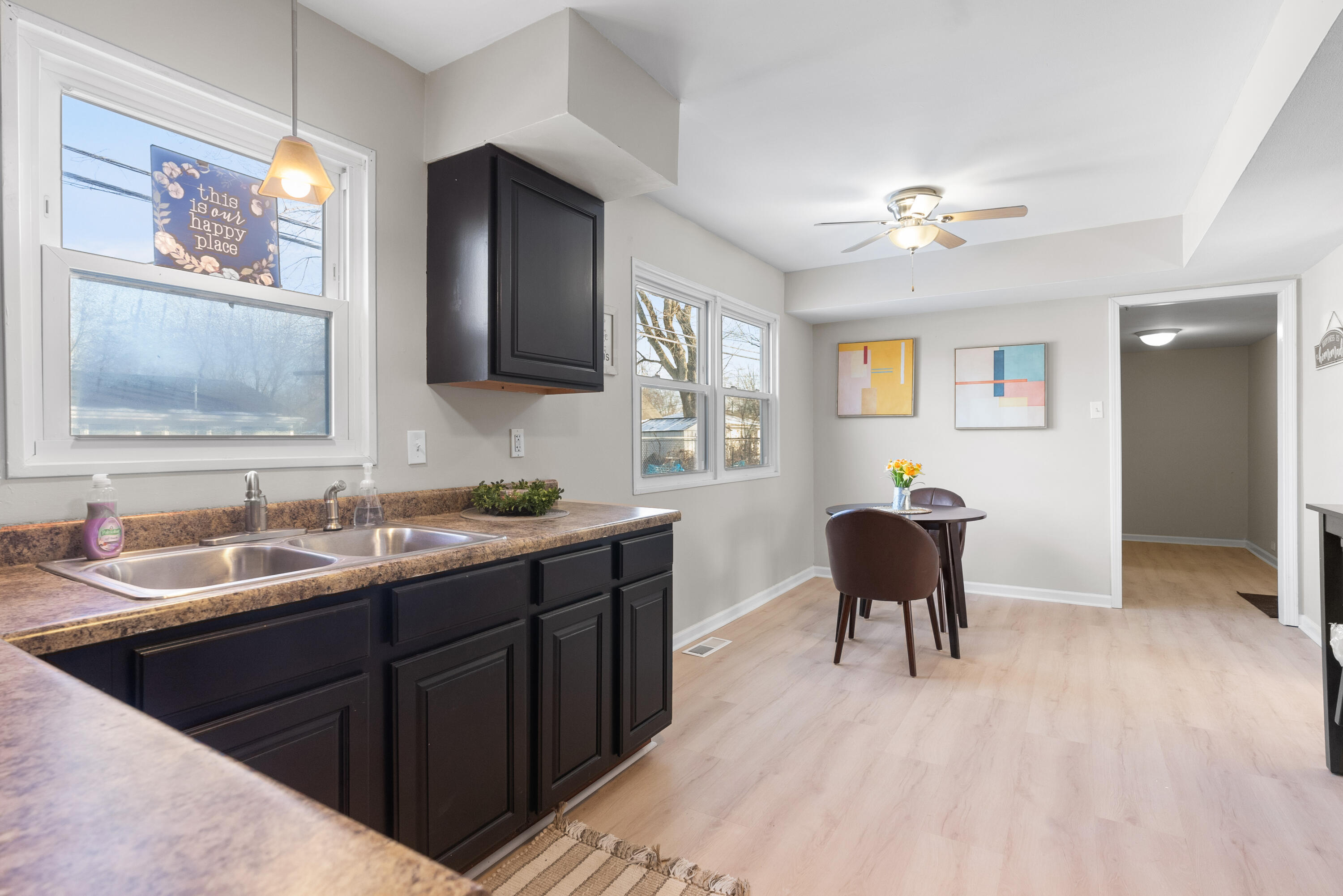 715 McCool Road Valparaiso, IN 46385 - Photo 8 of 26 3000x2003