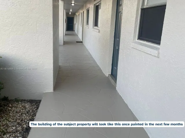 $289,900 | 2975 Southwest 22nd Avenue, Unit 102, Delray Beach, FL 33445