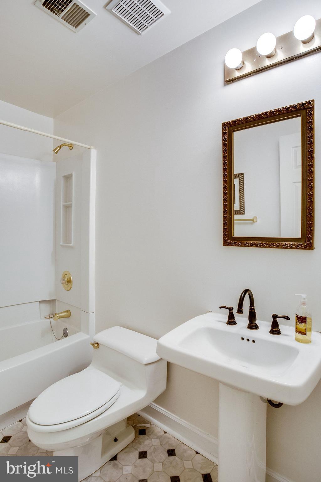 11111 Braddock Road Fairfax, VA 22030 - Photo 77 of 92 Gallery Image 77