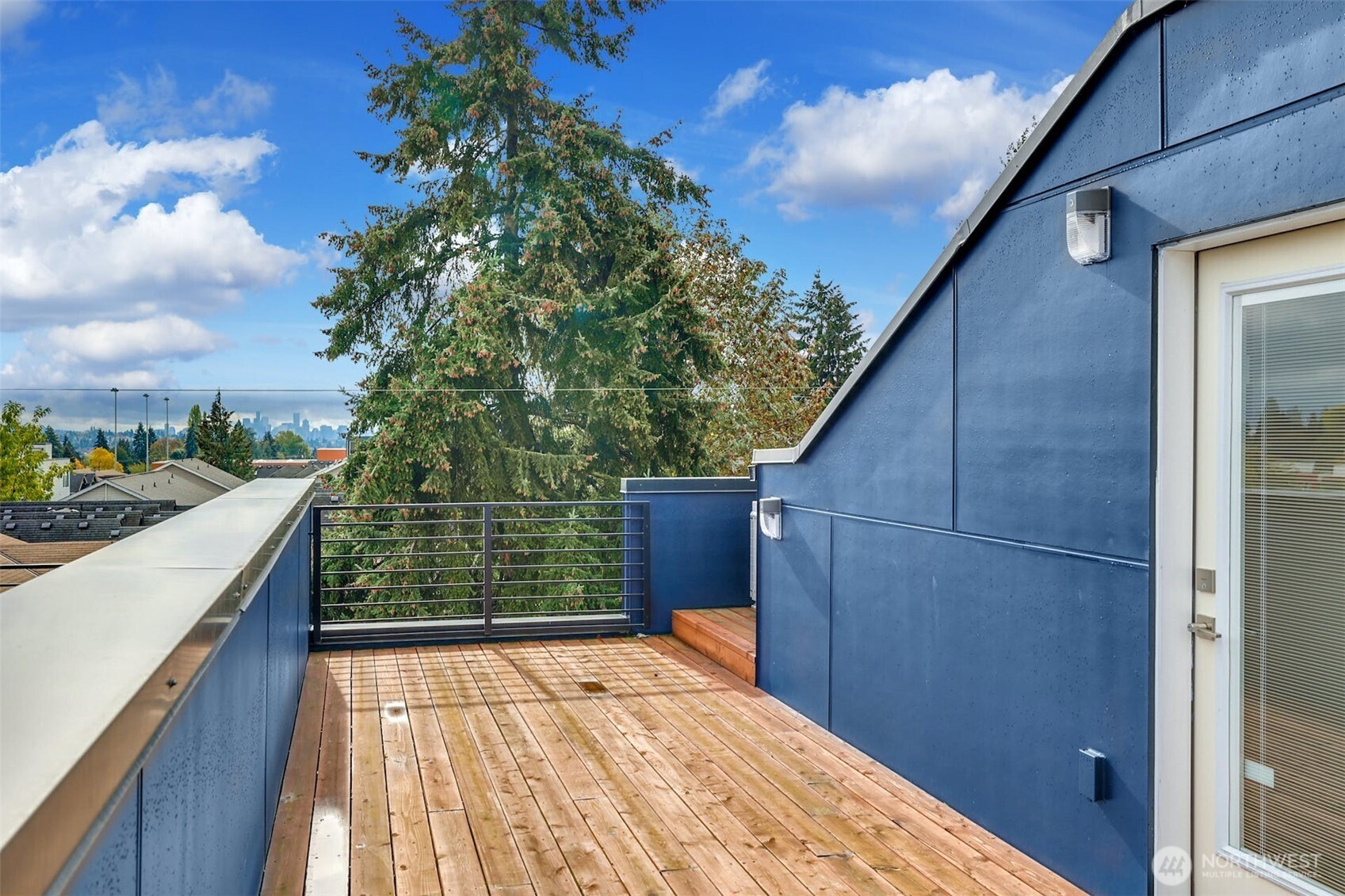 1400 North 95th Street Seattle, WA 98103 - Photo 21 of 27 a balcony with an outdoor space