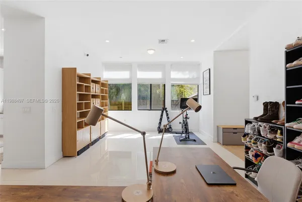 $1,995,000 | 3407 Day Avenue, Unit 3407, Miami, FL 33133