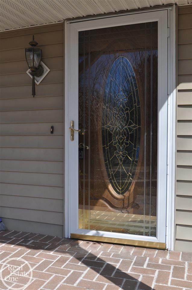 1911 John R Road Rochester Hills, MI 48307 - Photo 7 of 30