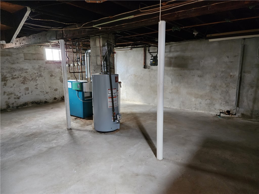 123 Ferris Street Pawtucket, RI 02861 - Photo 20 of 28