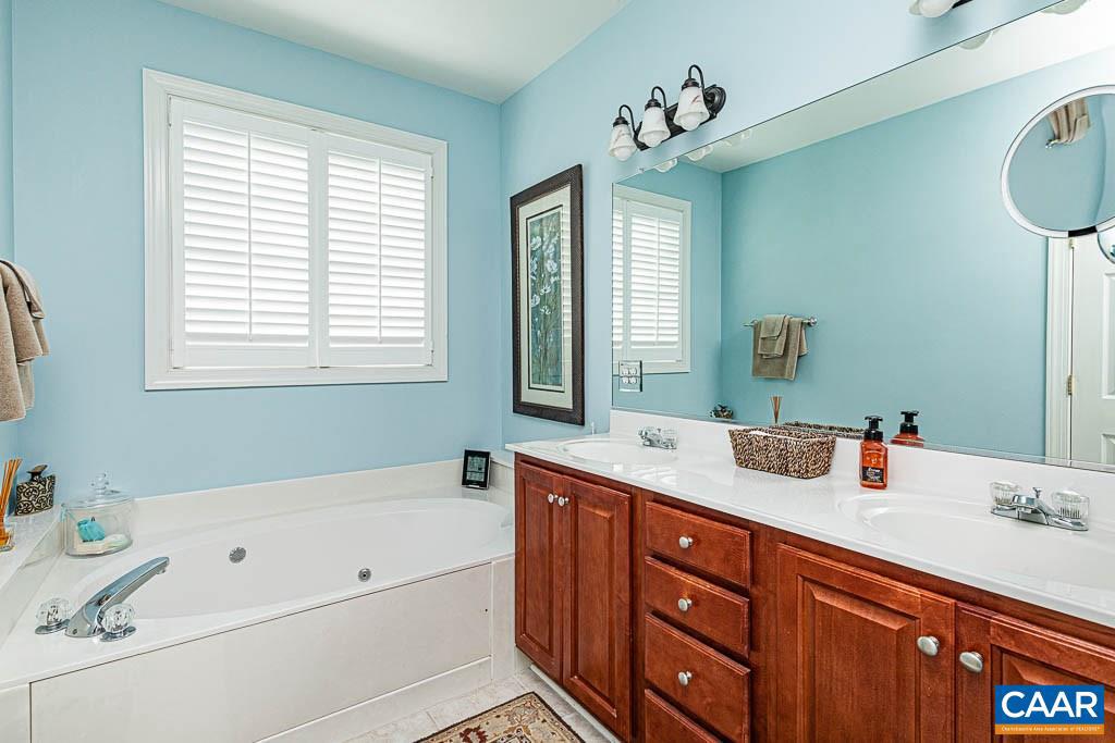 5194 Broad St Road Louisa, VA 23093 - Photo 15 of 50