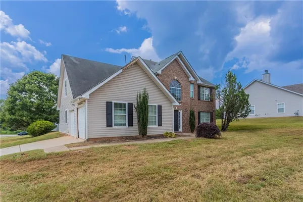 $262,000 | 670 Burtons Cove, Hampton, GA 30228