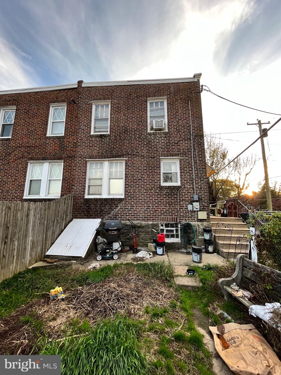 2401 Rhawn Street Philadelphia, PA 19152 - Photo 4 of 9 Gallery Image 4
