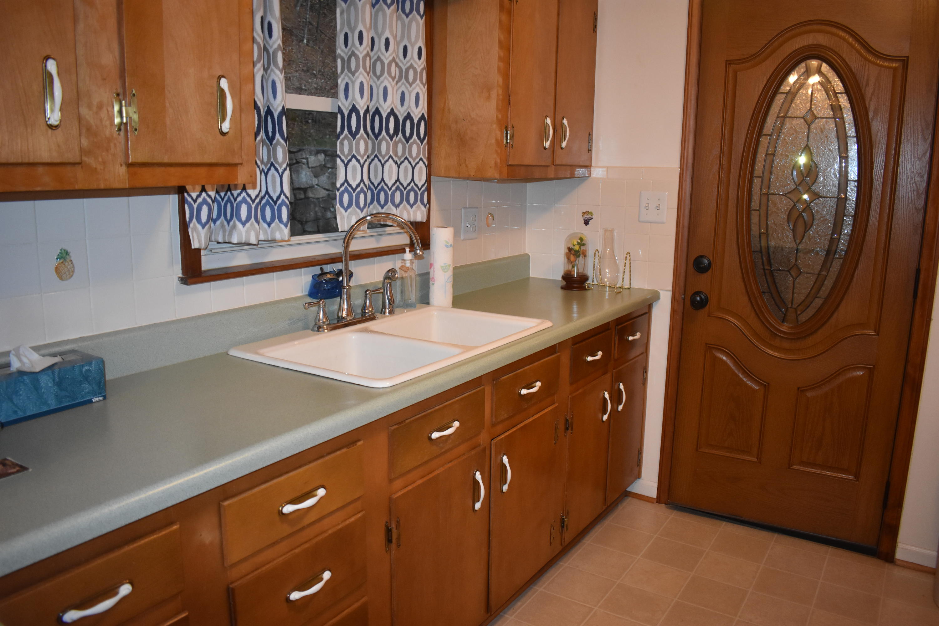 7003 Franklin Road Boones Mill, VA 24065 - Photo 9 of 30 DSC_0028