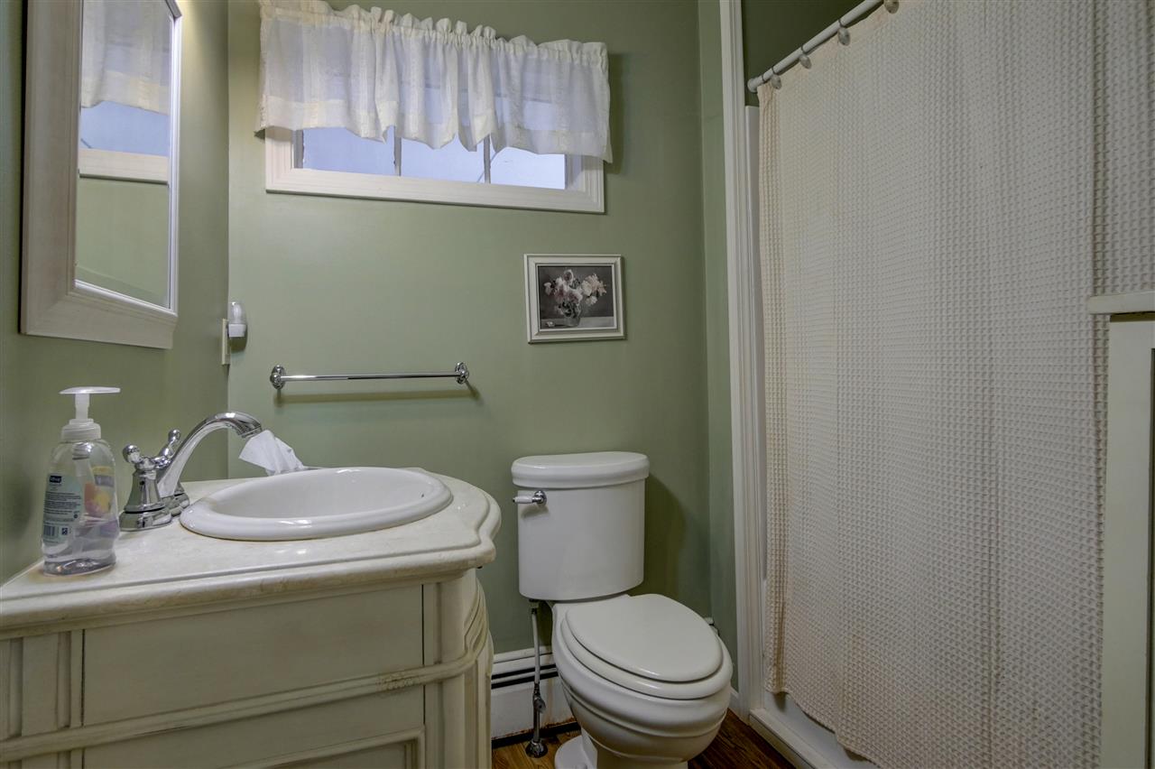 174 Fremont Road Sandown, NH 03873 - Photo 14 of 40