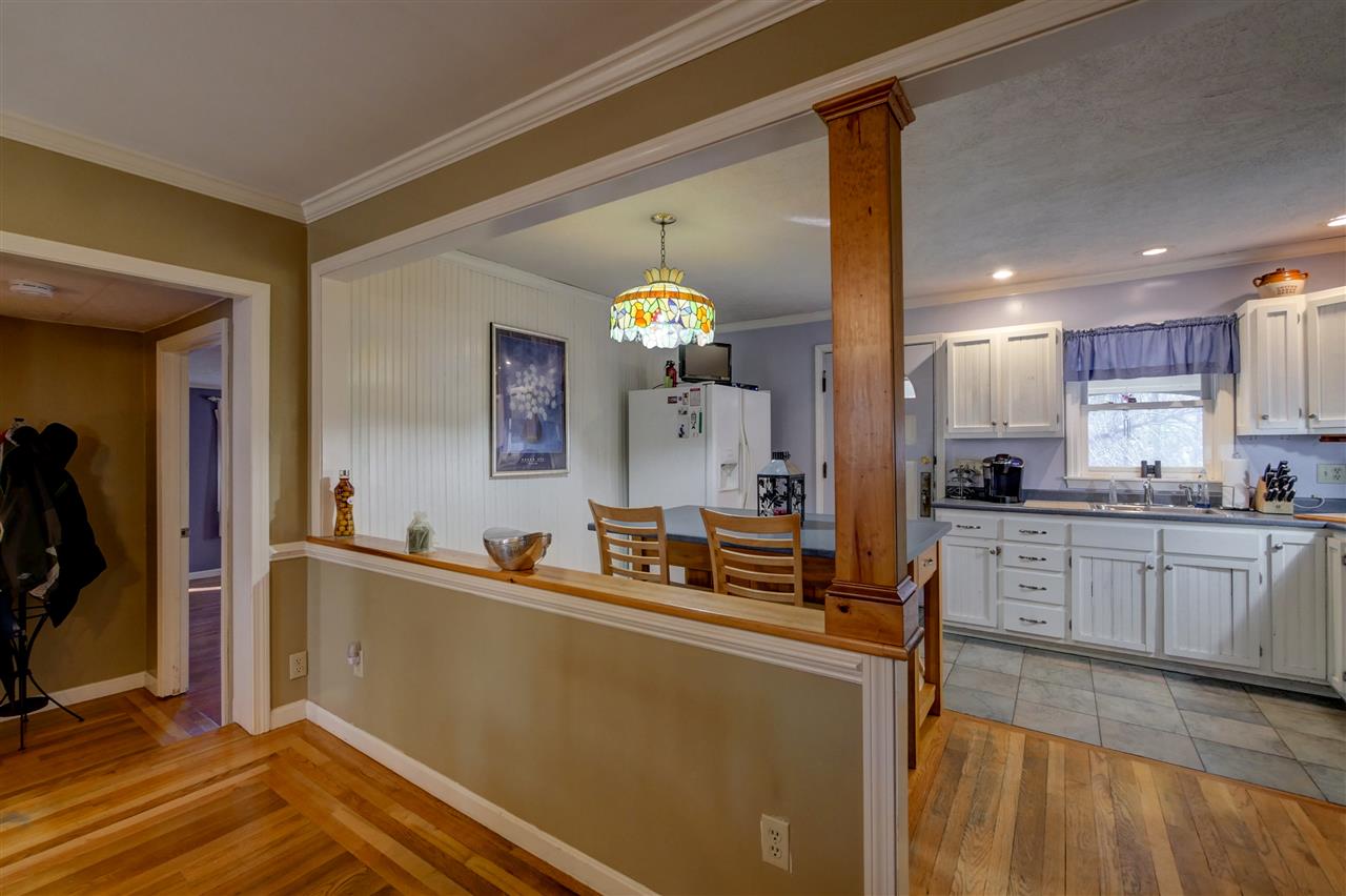 174 Fremont Road Sandown, NH 03873 - Photo 8 of 40