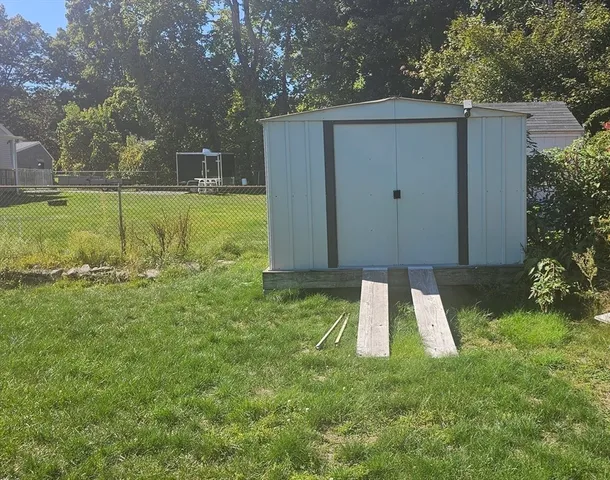 $450,000 | 876 Autumn Street, Dighton, MA 02764