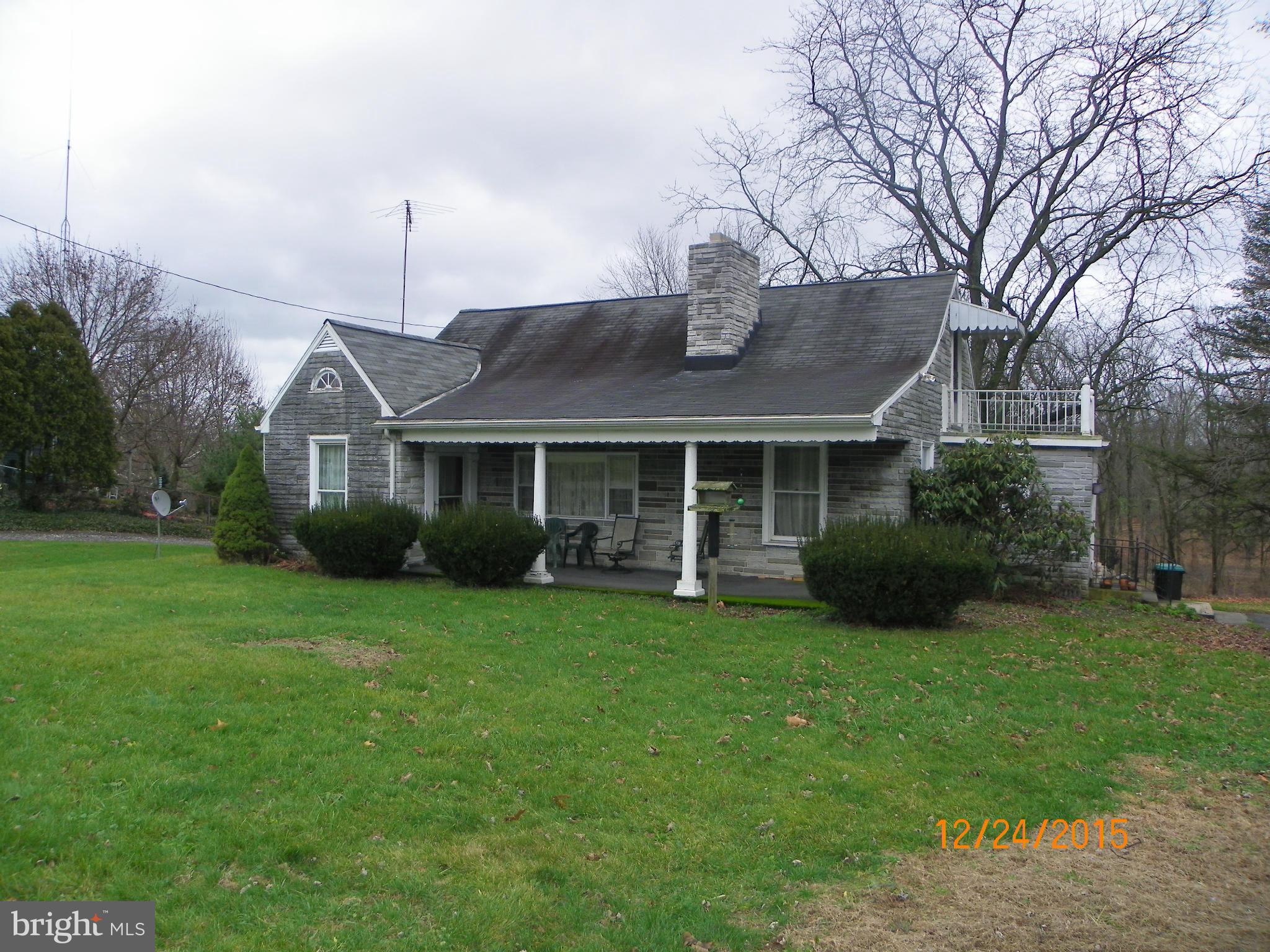 828 Old Hanover Road Spring Grove, PA 17362 - Photo 1 of 1 Exterior (Front)