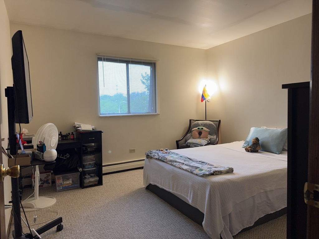 1253 Getzelman Drive, Unit 2N Elgin, IL 60123 - Photo 6 of 12
