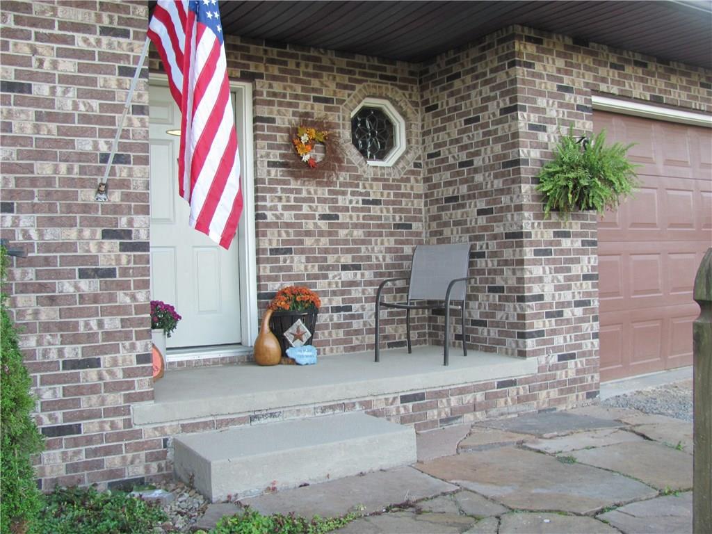 210 Oak Road Chicora, PA 16025 - Photo 2 of 24