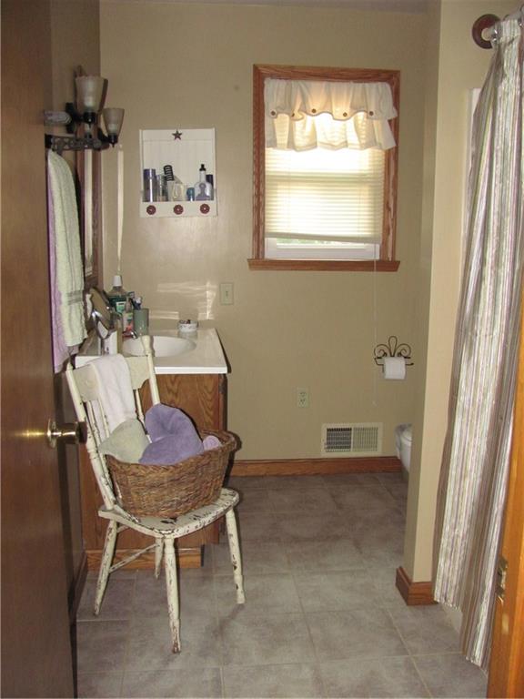 210 Oak Road Chicora, PA 16025 - Photo 13 of 24