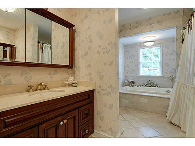 9029 Rivers End Road Powell, OH 43065 - Photo 13 of 25 Gallery Image 13