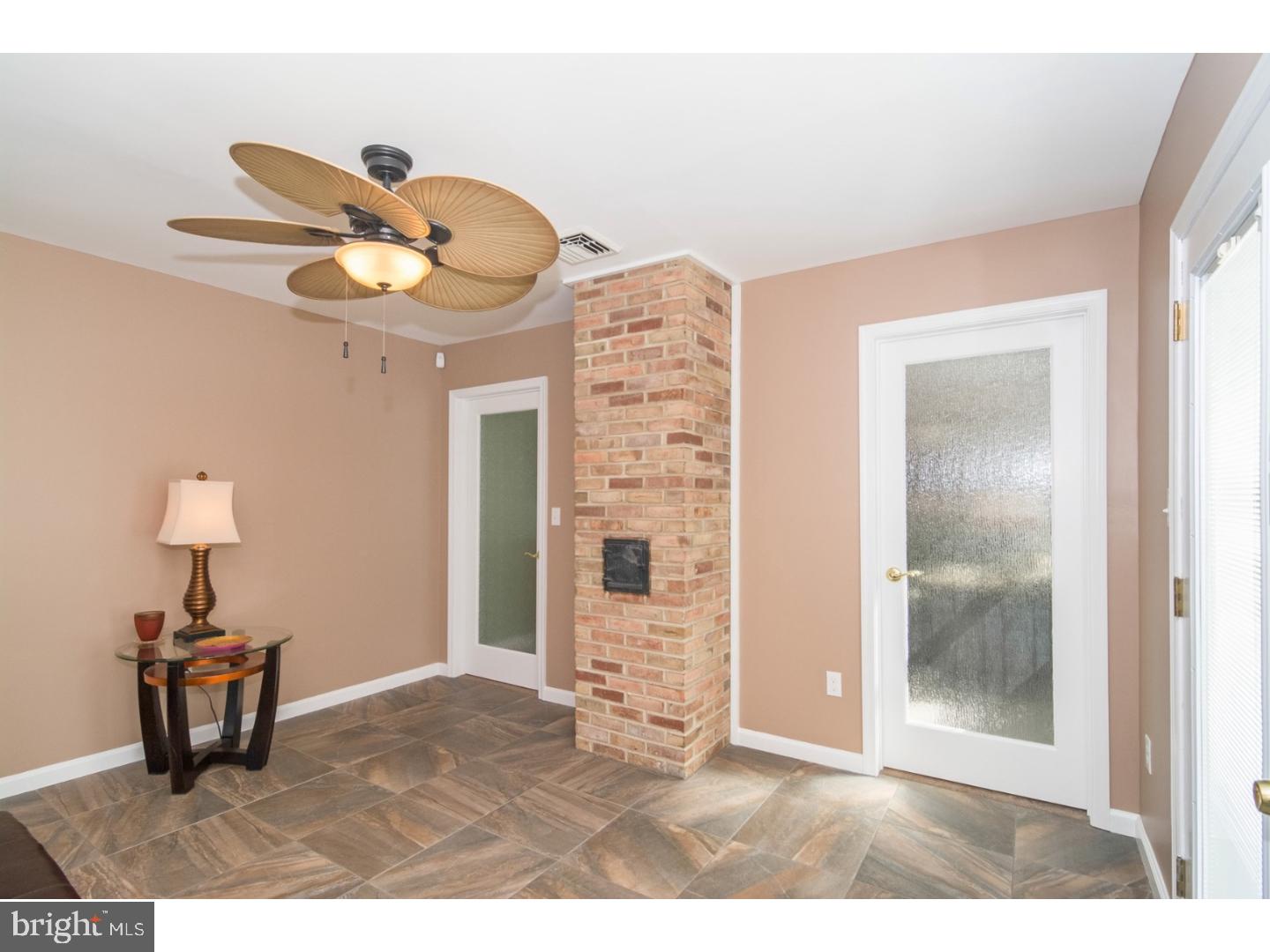 985 Independence Road Warminster, PA 18974 - Photo 6 of 22 Gallery Image 6