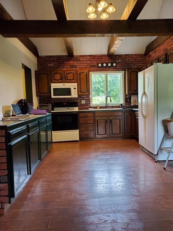 172 South Longyard Road Southwick, MA 01077 - Photo 12 of 26 Gallery Image 12