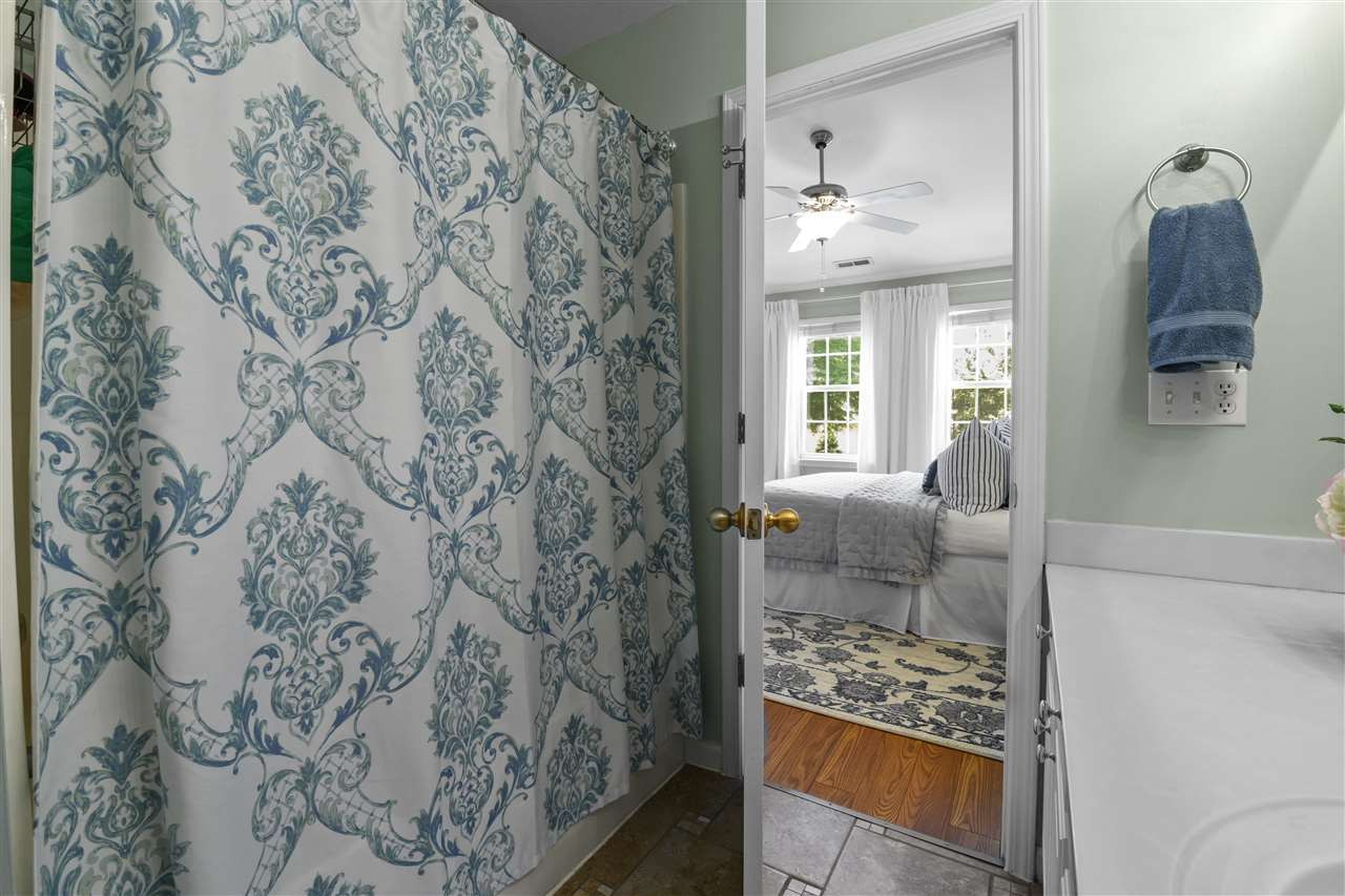 4526 Sugarbend Way Raleigh, NC 27606 - Photo 16 of 27 Master Bath/Spa