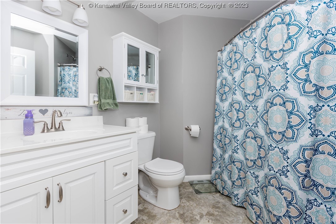 340 Longview Drive Winfield, WV 25213 - Photo 25 of 50 Gallery Image 25