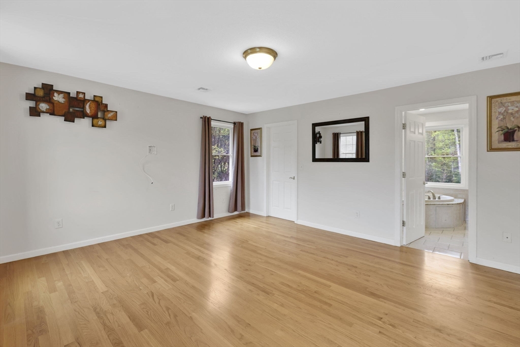 359 Springfield Street Palmer, MA 01069 - Photo 21 of 39