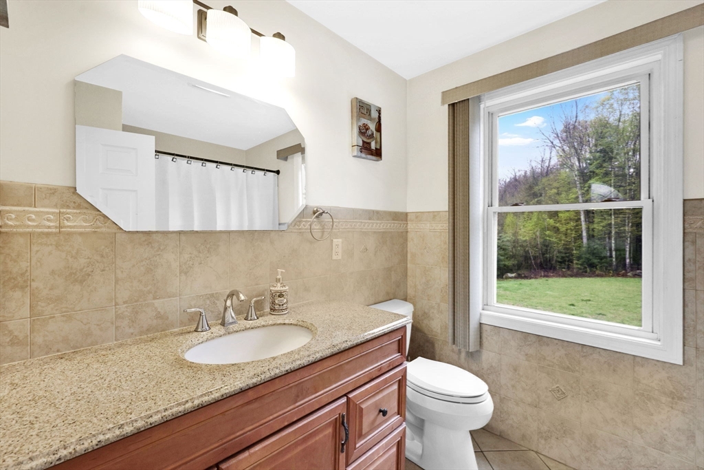 359 Springfield Street Palmer, MA 01069 - Photo 26 of 39