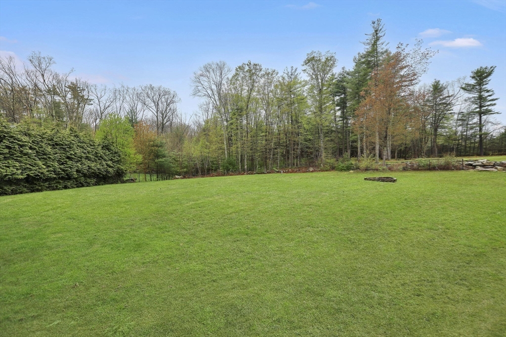 359 Springfield Street Palmer, MA 01069 - Photo 38 of 39