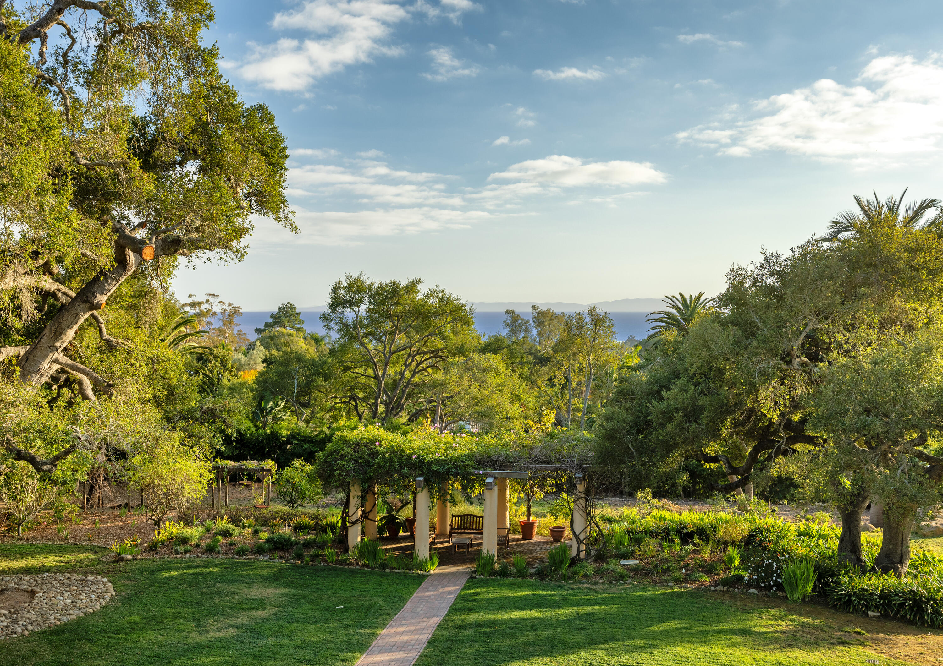 815 Hot Springs Road Montecito, CA 93108 - Photo 12 of 31 815HotSprings_25