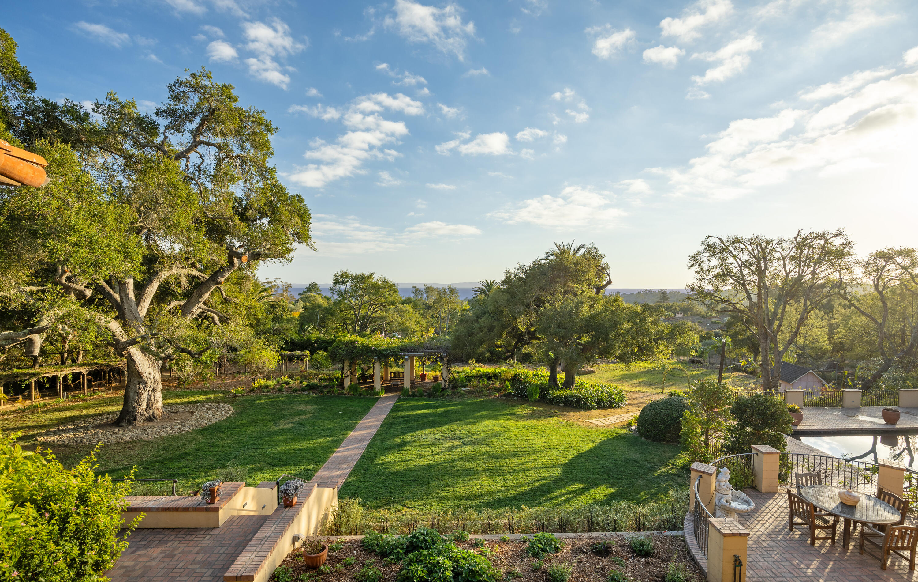 815 Hot Springs Road Montecito, CA 93108 - Photo 13 of 31 815HotSprings_26