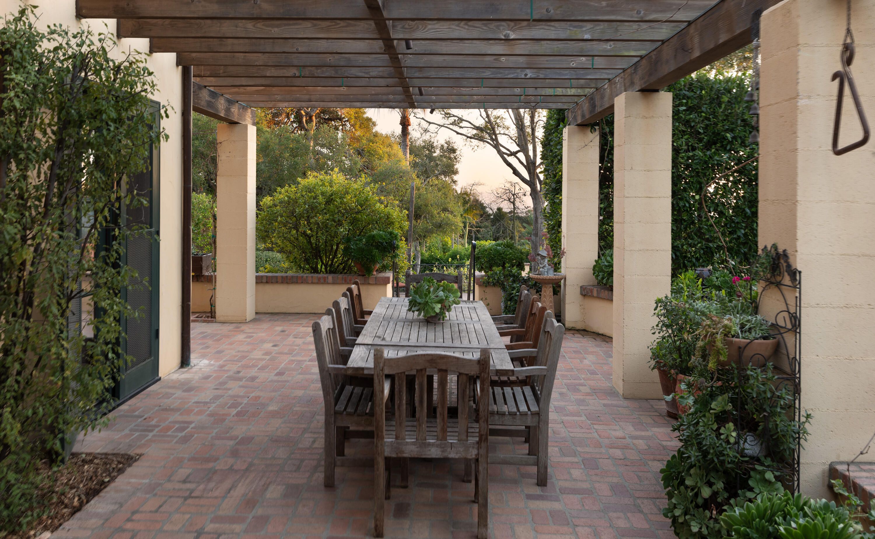 815 Hot Springs Road Montecito, CA 93108 - Photo 25 of 31 815HotSprings_06