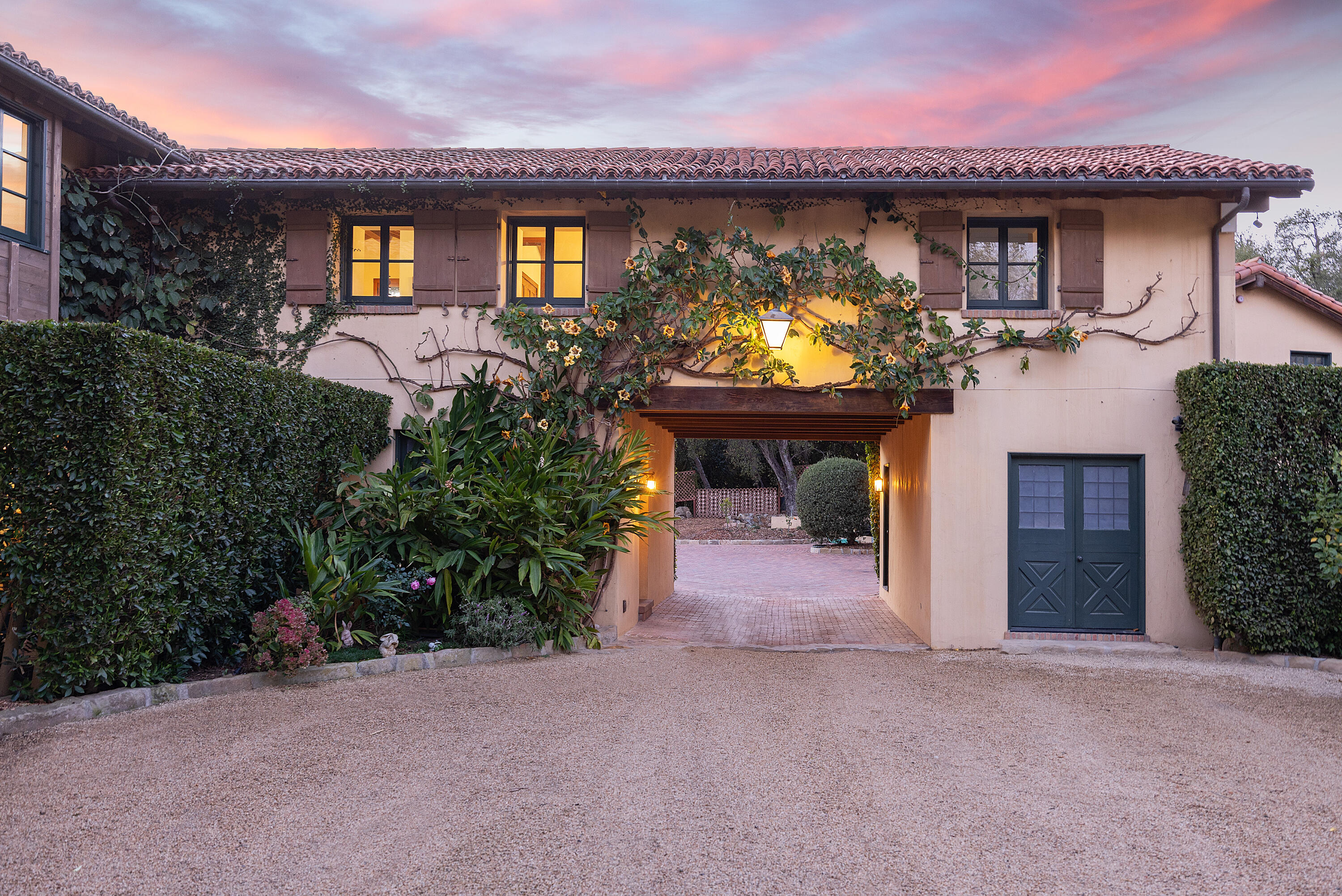 815 Hot Springs Road Montecito, CA 93108 - Photo 5 of 31 815HotSprings_02