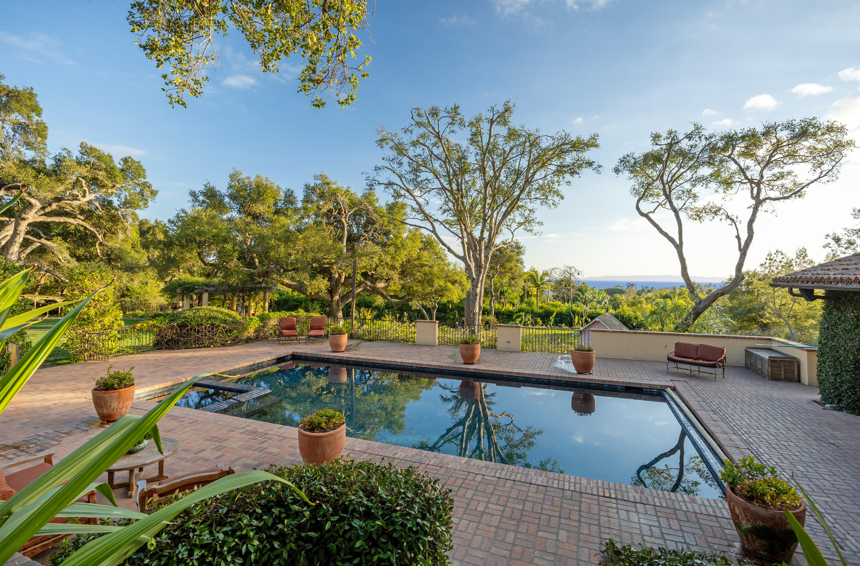 815 Hot Springs Road Montecito, CA 93108 - Photo 7 of 31 815HotSprings_18