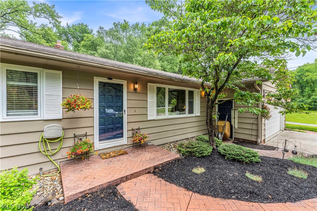 16628 Bennett Road North Royalton, OH 44133 - Photo 33 of 34 Gallery Image 33