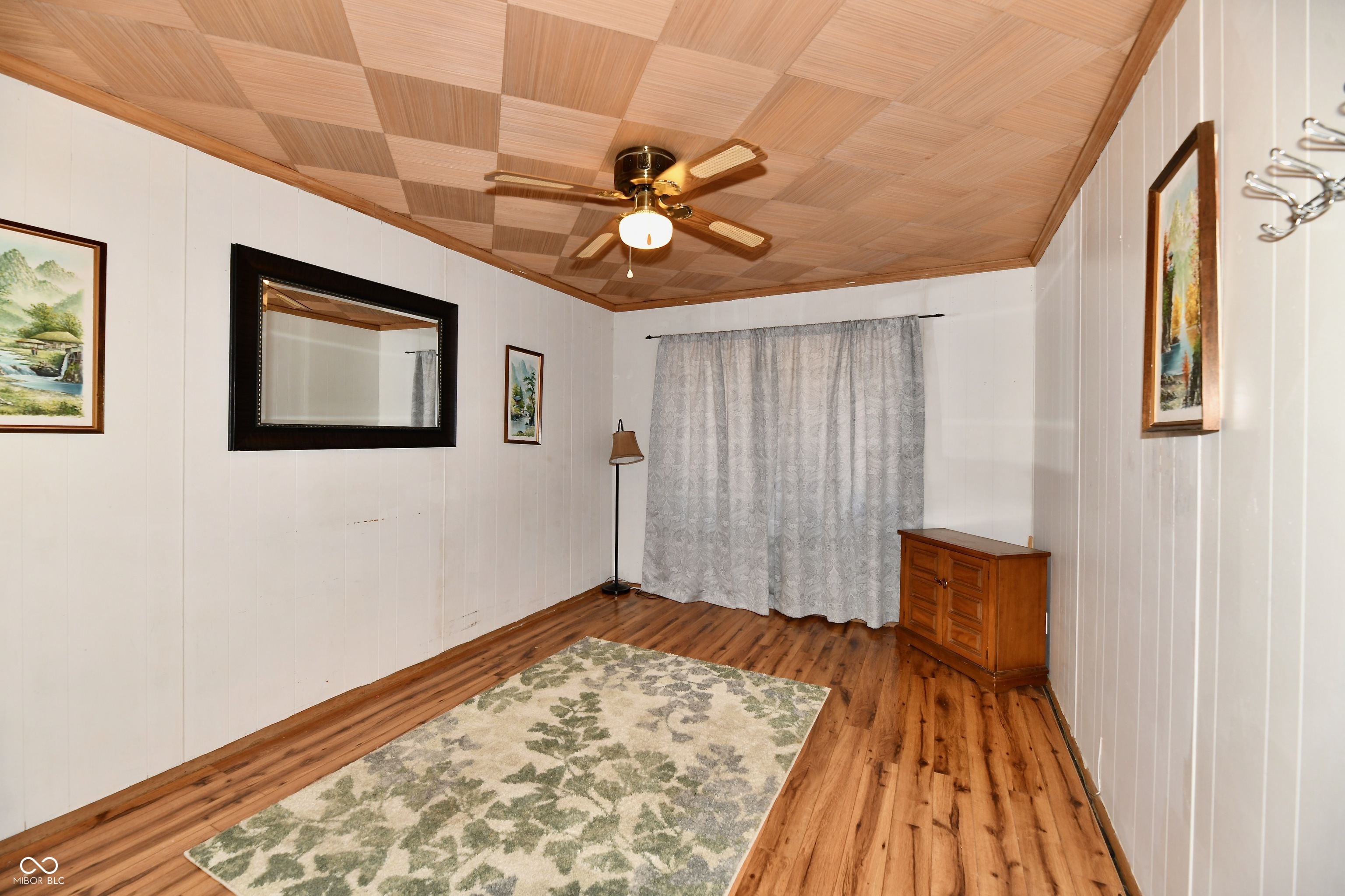 4040 Knollton Road Indianapolis, IN 46228 - Photo 17 of 24 Gallery Image 17