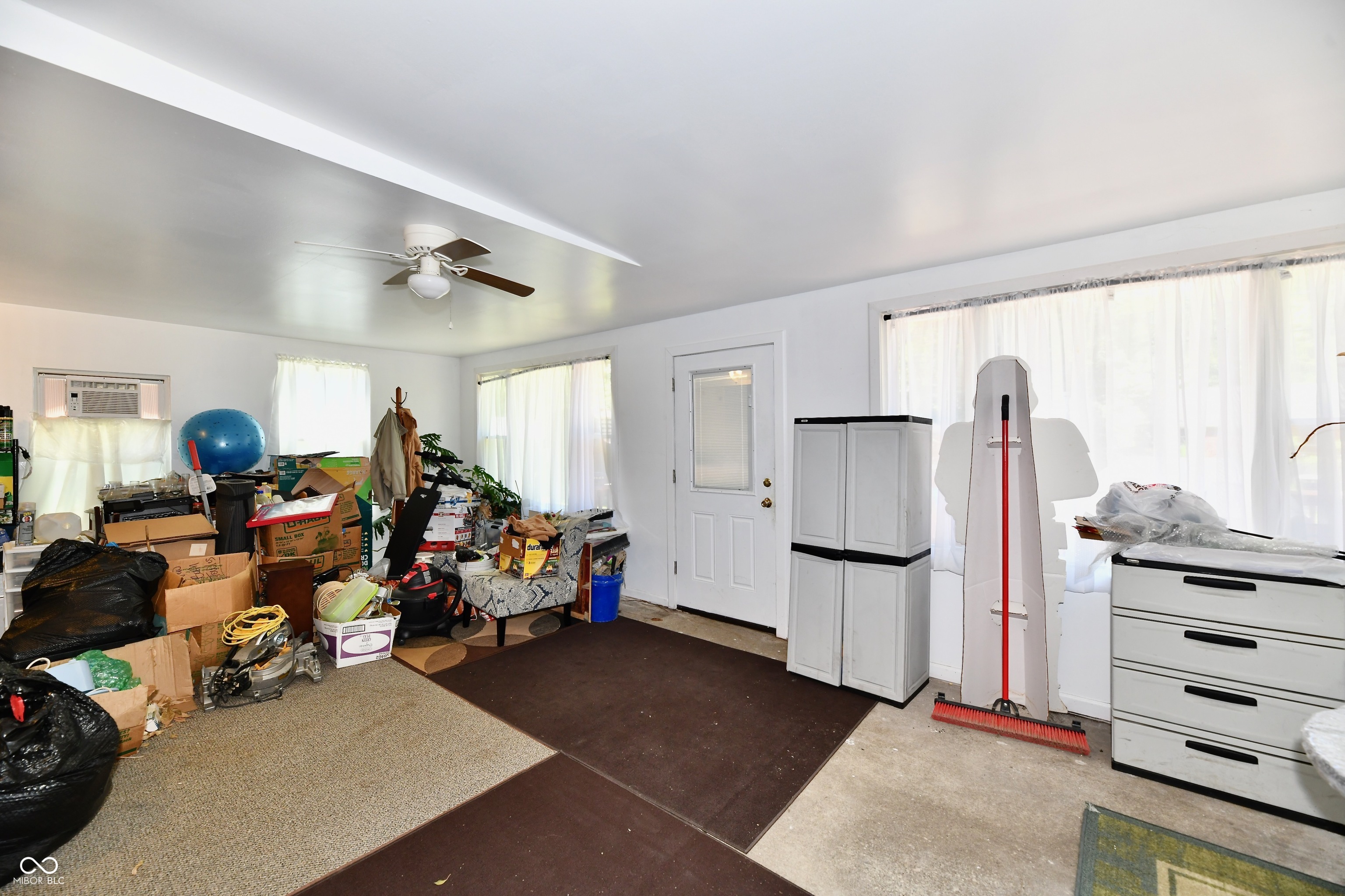 4040 Knollton Road Indianapolis, IN 46228 - Photo 19 of 24 Gallery Image 19