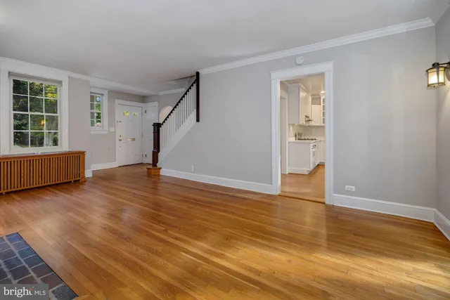 $6,000 | 8020 Park Lane, Bethesda, MD 20814