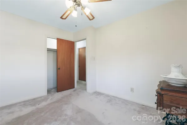 $189,900 | 537 32nd Street Southwest, Hickory, NC 28602