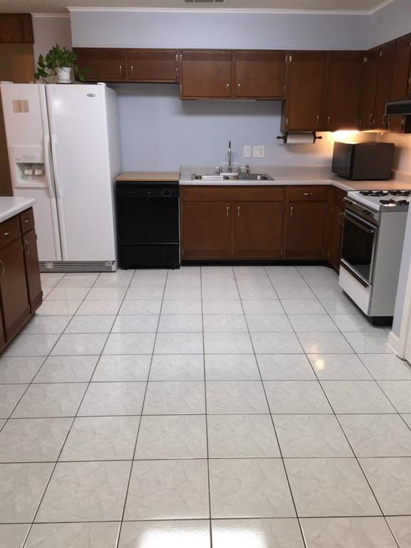 556 Deerfield Road Terrytown, LA 70056 - Photo 3 of 14 Gallery Image 3
