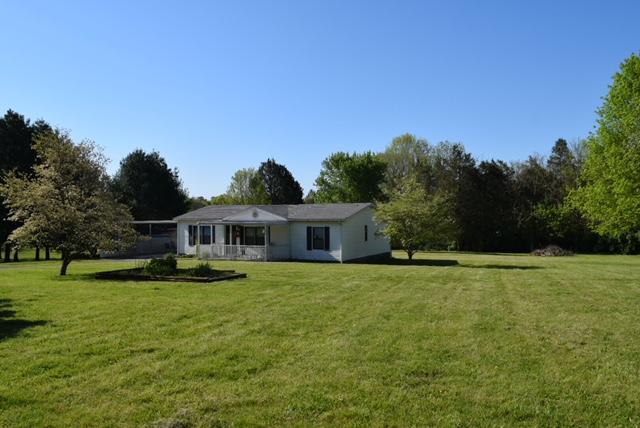6511 Boruff Road Corryton, TN 37721 - Photo 2 of 16 IMG_0618