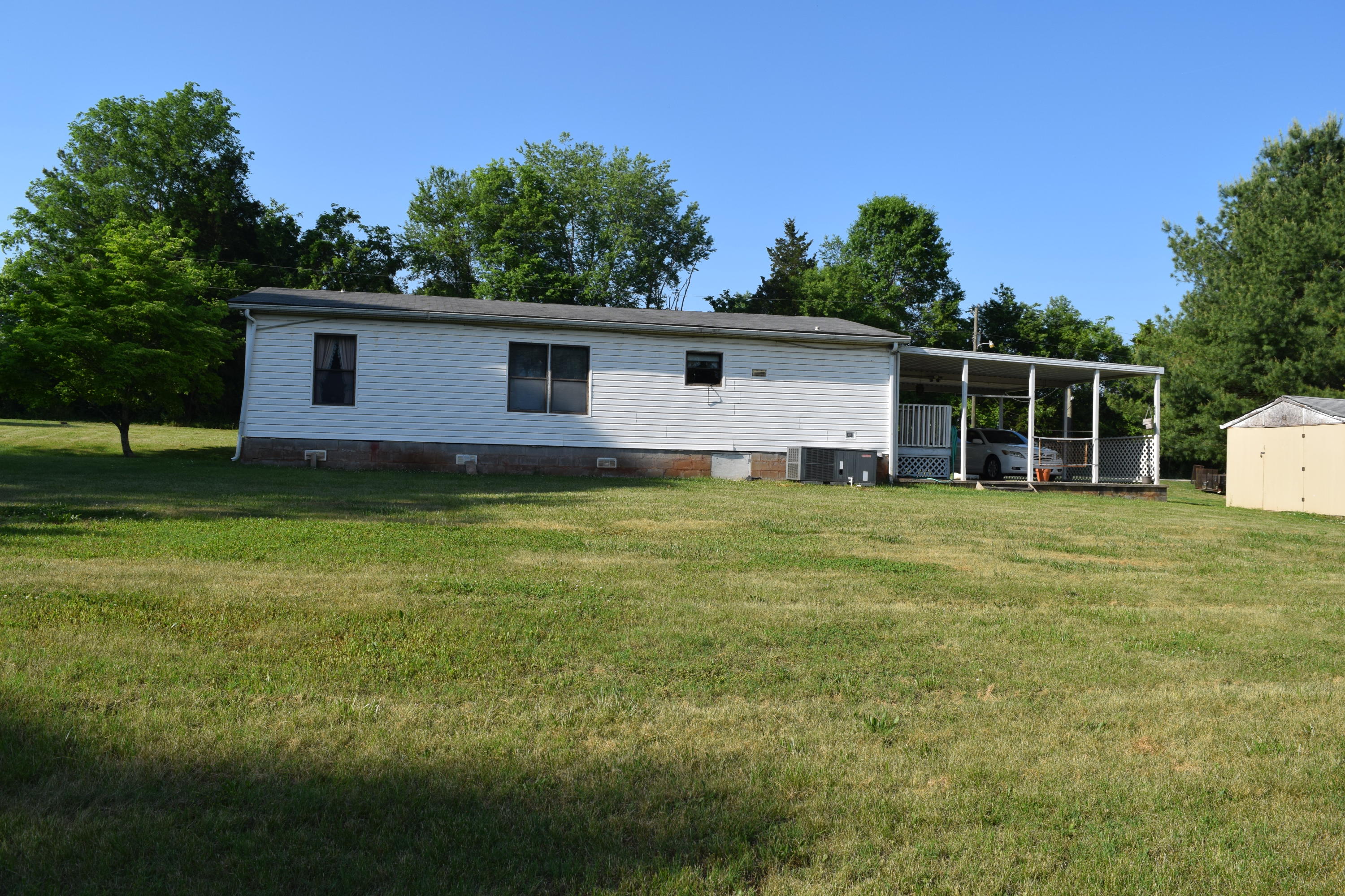 6511 Boruff Road Corryton, TN 37721 - Photo 5 of 16 DSC_1002