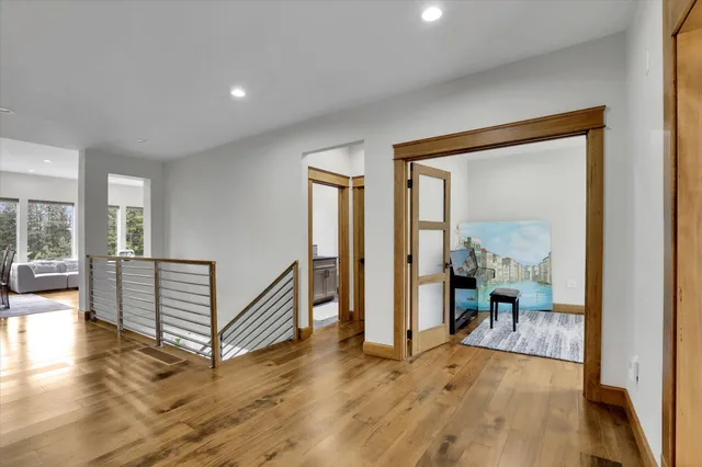 $849,500 | 39980 Lake Summit Drive, Loon Lake, WA 99148