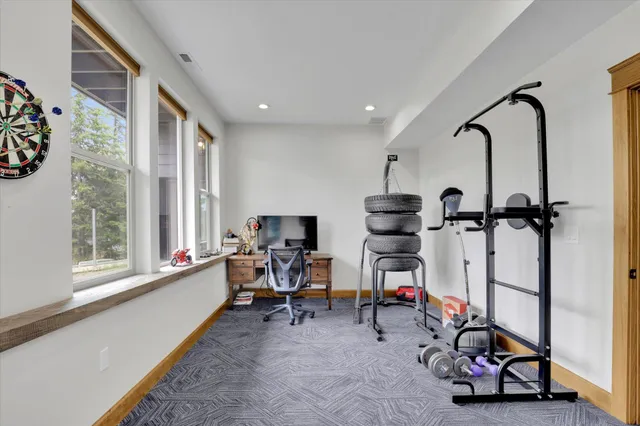 $849,500 | 39980 Lake Summit Drive, Loon Lake, WA 99148