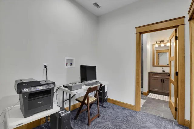 $849,500 | 39980 Lake Summit Drive, Loon Lake, WA 99148